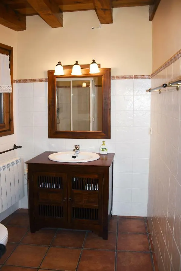 Apartaments Casa Lassero La Guingueta D'Aneu Apartment