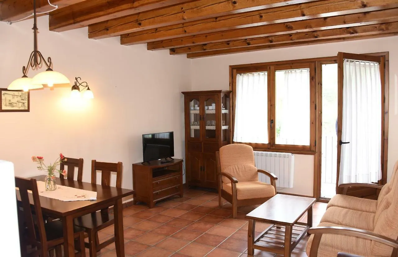 Apartment Apartaments Casa Lassero La Guingueta D'Aneu