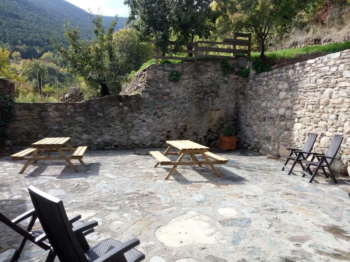 Apartaments Casa Lassero La Guingueta D'Aneu Apartment