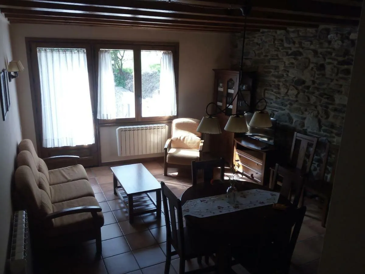 Apartment Apartaments Casa Lassero La Guingueta D'Aneu Spain